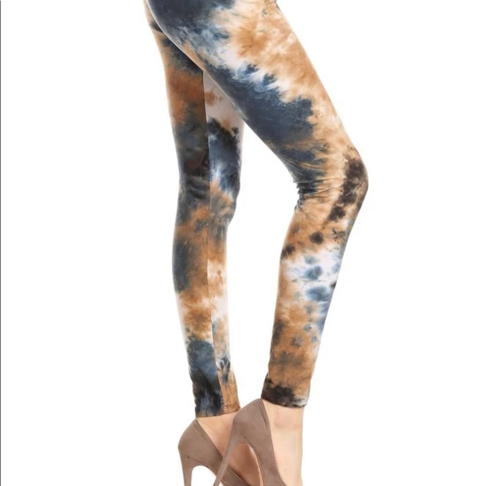 NWT Leggings
